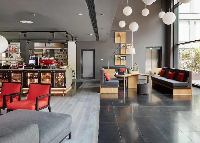 Living Frankfurt 4*
