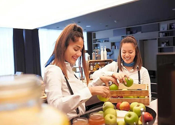 Living Frankfurt Hotel 4*